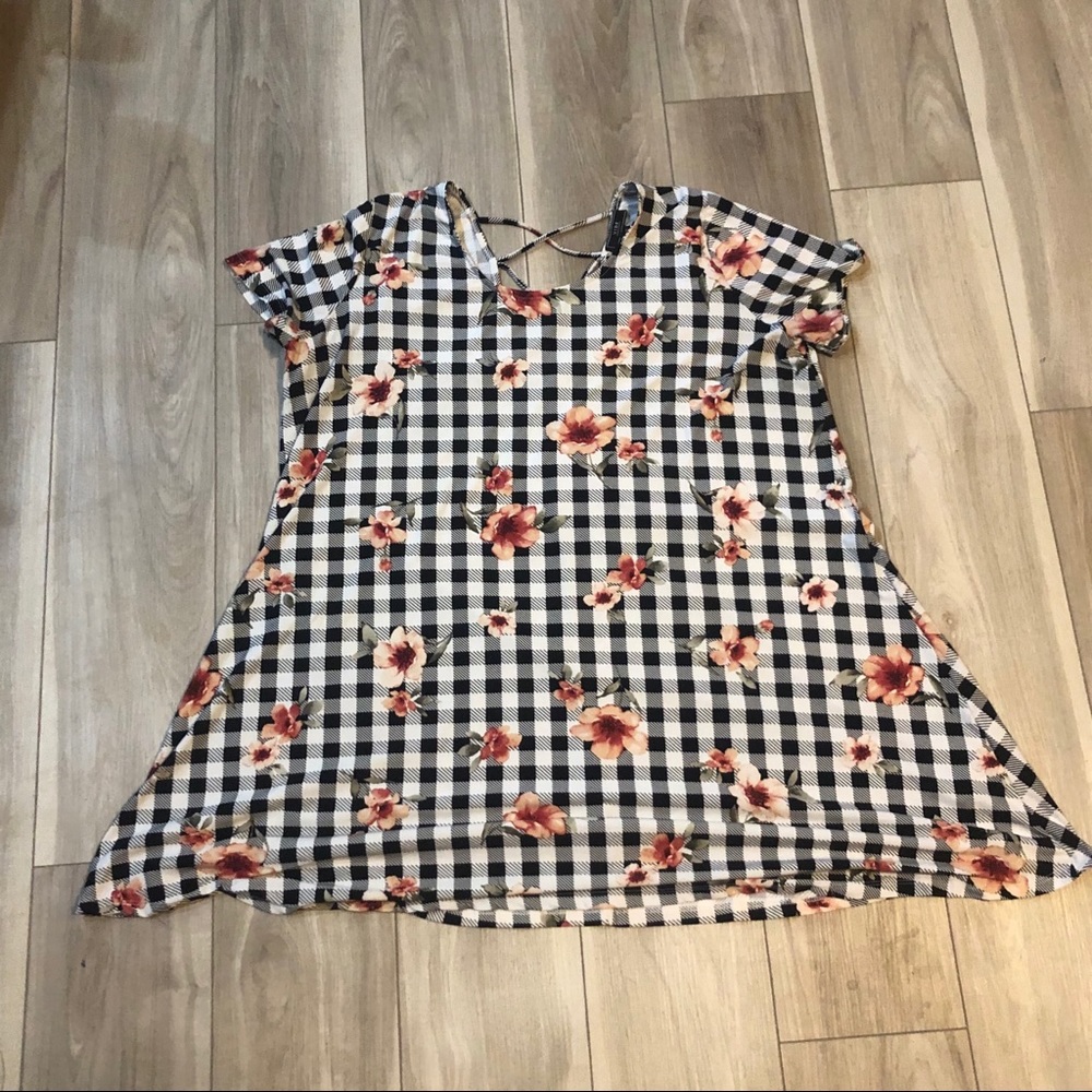 Plus buffalo check floral dress